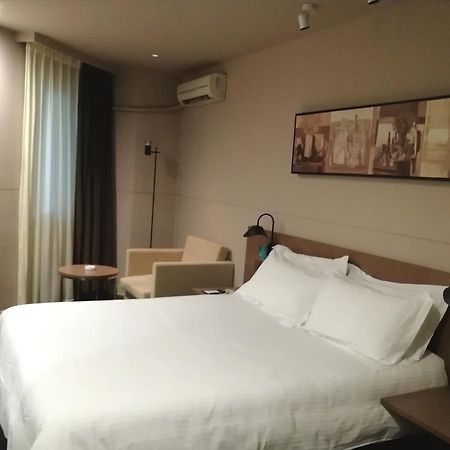 Jinjiang Inn -The Mixc Subway, Nanning Zewnętrze zdjęcie