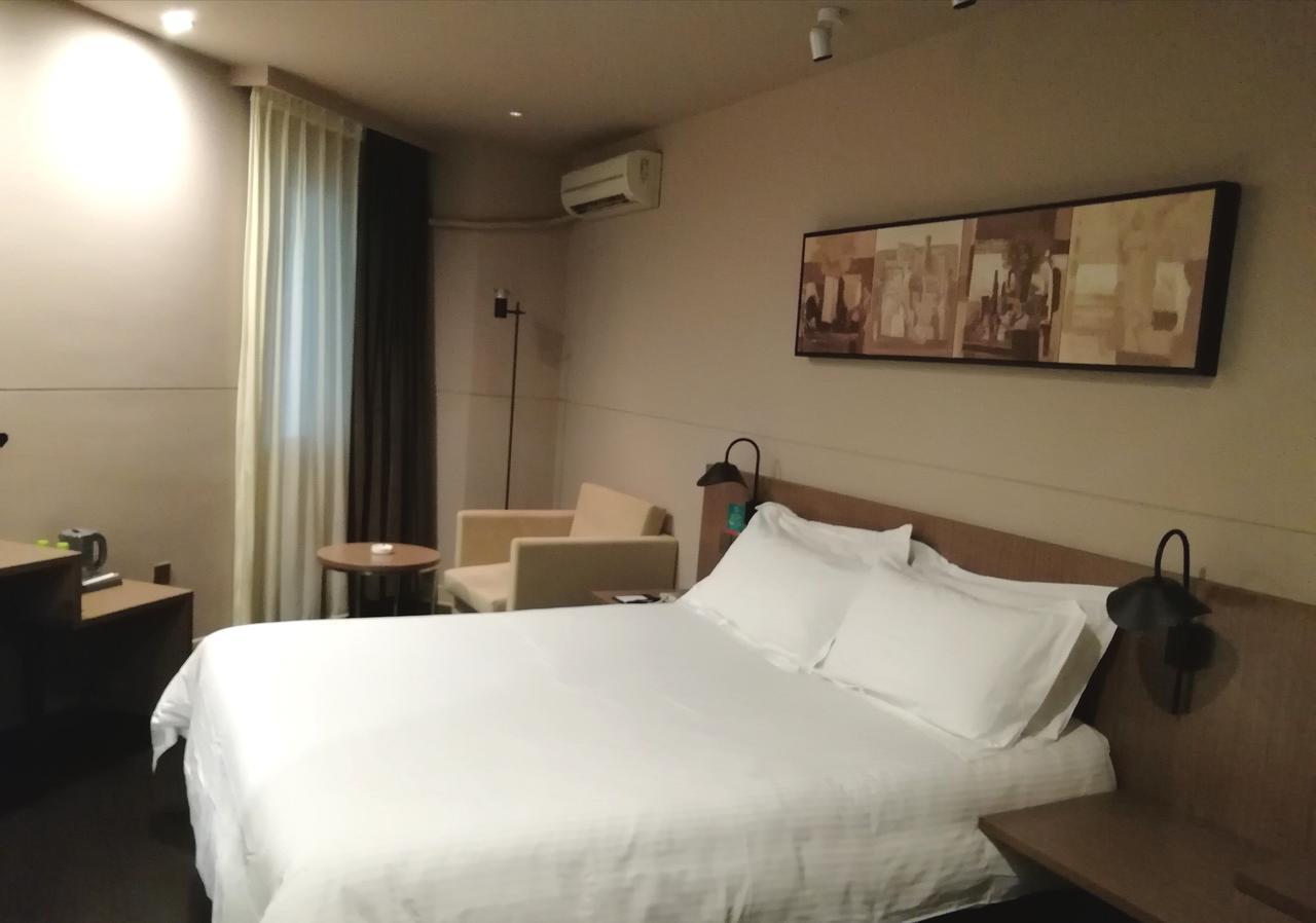 Jinjiang Inn -The Mixc Subway, Nanning Zewnętrze zdjęcie
