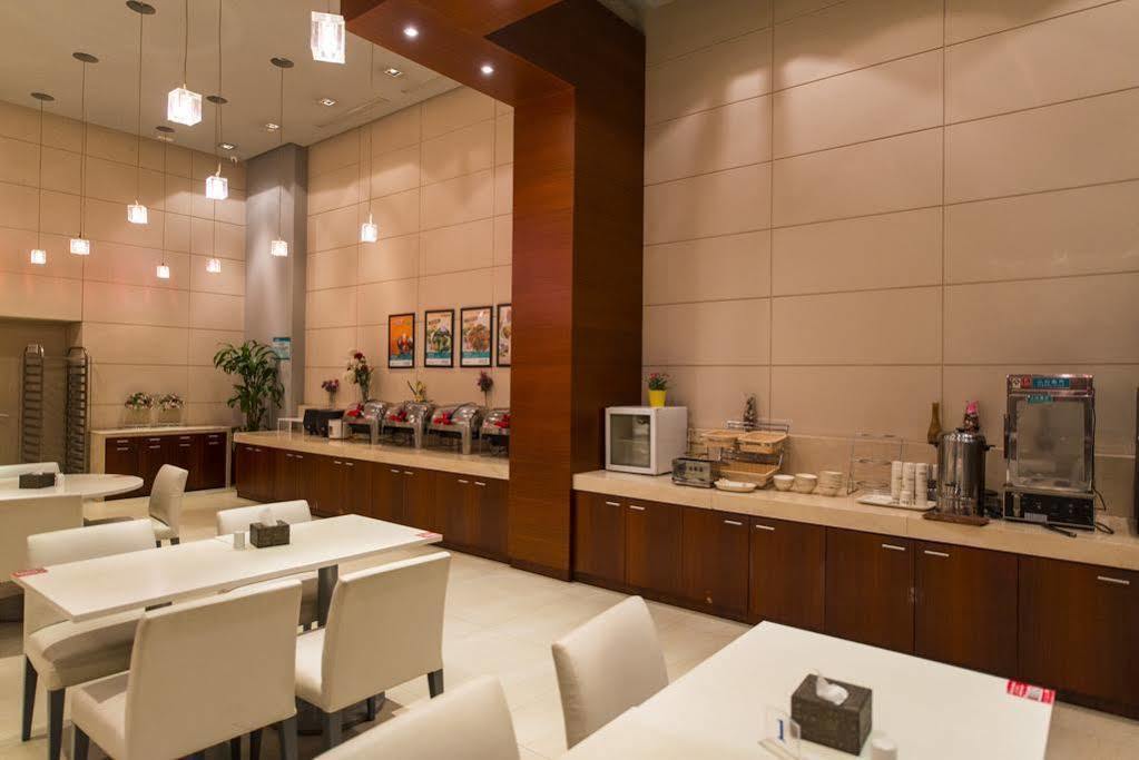 Jinjiang Inn -The Mixc Subway, Nanning Zewnętrze zdjęcie