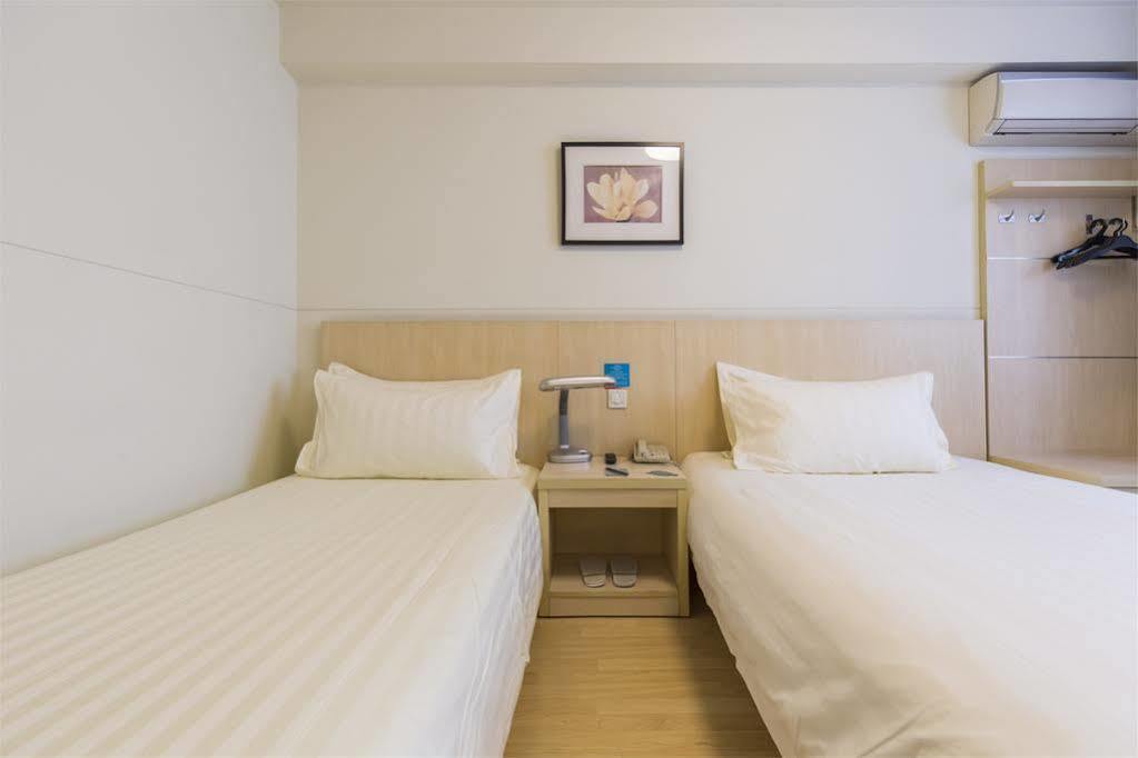 Jinjiang Inn -The Mixc Subway, Nanning Zewnętrze zdjęcie